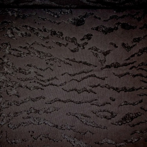 Beacon Hill Muffled Brook Color Ebony - Picture 1 of 8